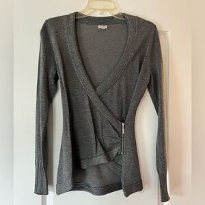 GUESS Silver/grey dress top